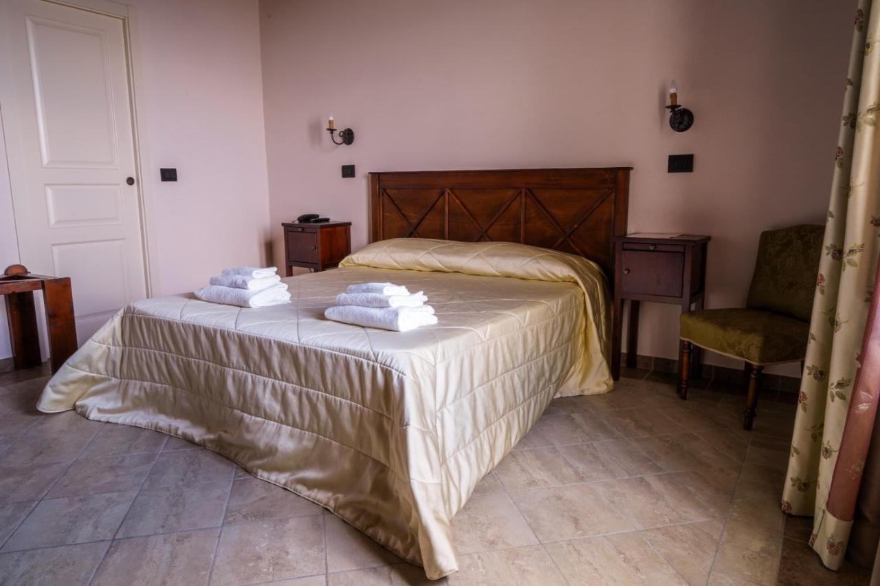 Palazzo Cestari Hotel Montesano sulla Marcellana Zewnętrze zdjęcie
