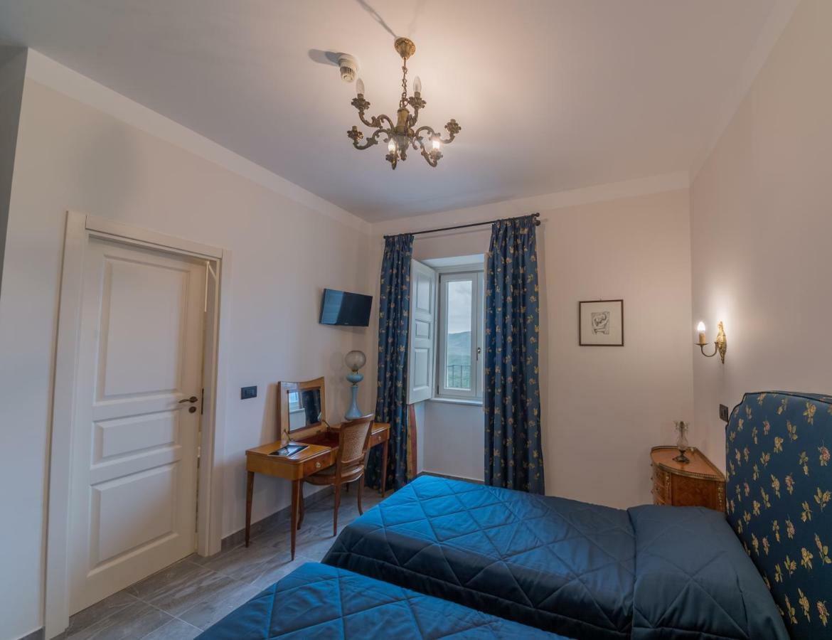 Palazzo Cestari Hotel Montesano sulla Marcellana Zewnętrze zdjęcie