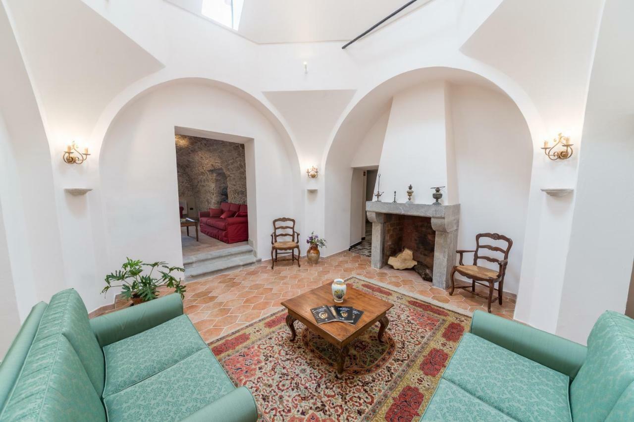 Palazzo Cestari Hotel Montesano sulla Marcellana Zewnętrze zdjęcie